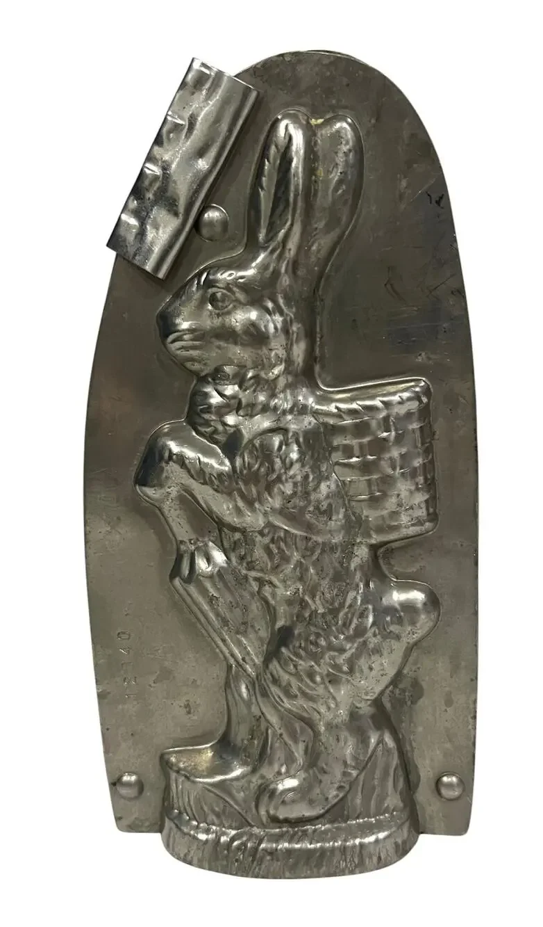 Vintage Antique Rabbit Easter Bunny Metal Chocolate Mold Tin 8” Standing Basket